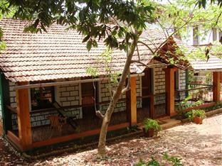 Cancio'S House Hotel Aldona Buitenkant foto